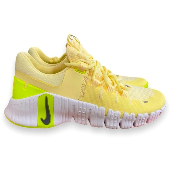 NEW Nike Metcon 5 Women's - Picture 3 of 9